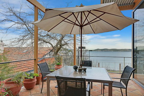 Kylakin On The Derwent River - Rejuvenate Stays - Accommodation NT 3
