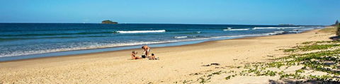 Marcoola House Pet Friendly Sunshine Coast - Accommodation NT 3