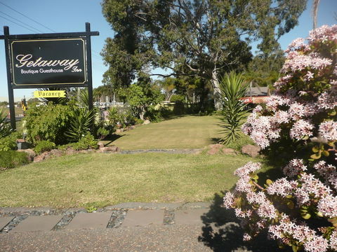 Getaway Inn Boutique Guest House - NT Tourism 0