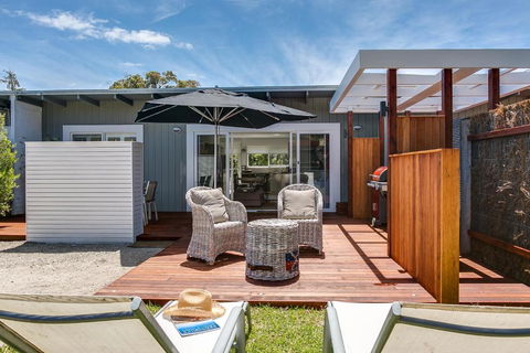 Capella Villa No. 3 Luxurious Beachside Style - Accommodation NT 3