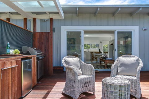 Capella Villa No. 2 Luxury With Outdoor Kitchen - Accommodation NT 6