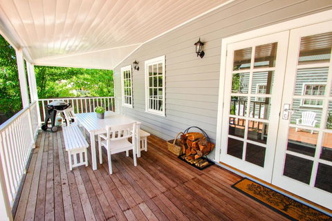 Arlington - Accommodation NT 6