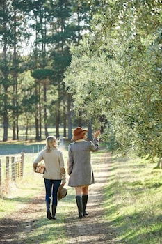 Olio Bello Lakeside Glamping - Accommodation NT 5