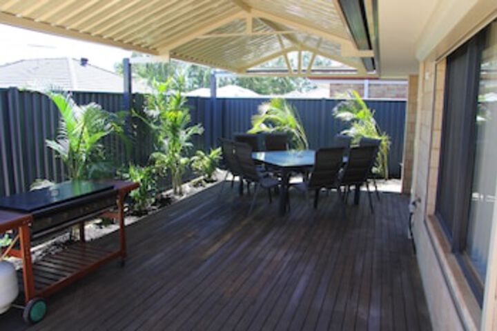  Accommodation NT