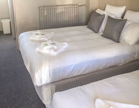 Commercial Hotel Motel Lithgow - Accommodation NT 2
