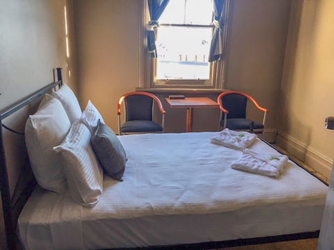 Commercial Hotel Motel Lithgow - Accommodation NT 0