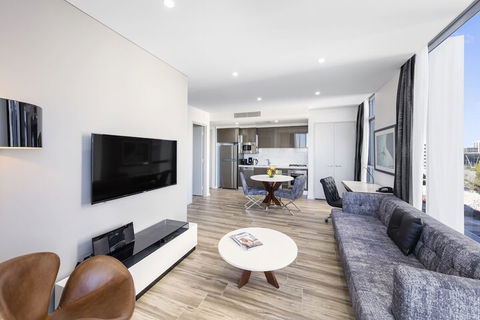 Meriton Suites Mascot Central - NT Tourism 7