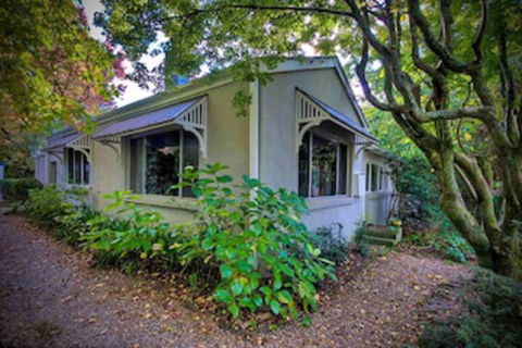 Finchley - Accommodation NT 0