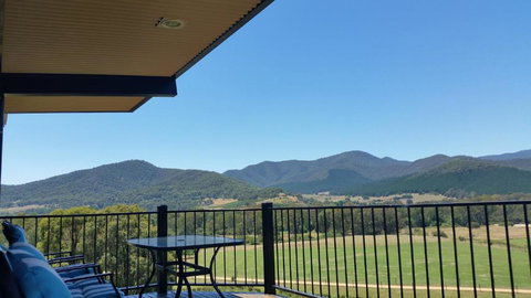 The Red Stag - Accommodation NT 0