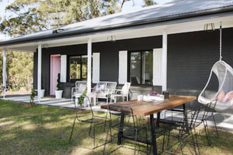 The Woods Farm Jervis Bay - NT Tourism 0