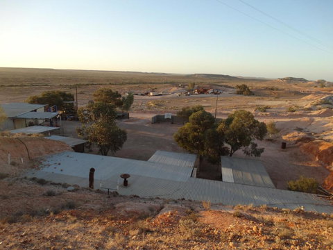 Dinky Dis Dugout - Accommodation NT 2