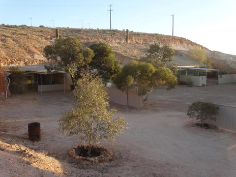 Dinky Dis Dugout - Accommodation NT 1