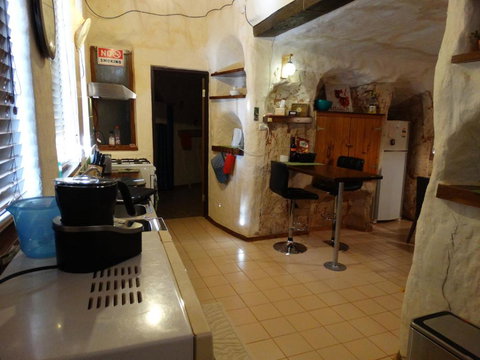 Dinky Dis Dugout - Accommodation NT 4