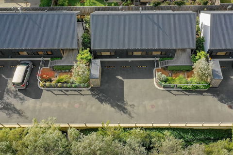 Margaret River Bungalows - Accommodation NT 6