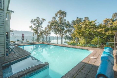 The Anchorage Waterfront Apartment - Accommodation NT 3