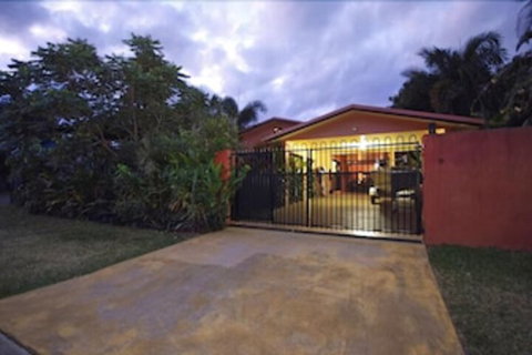 Hacienda Cooya Beach - Accommodation NT 1