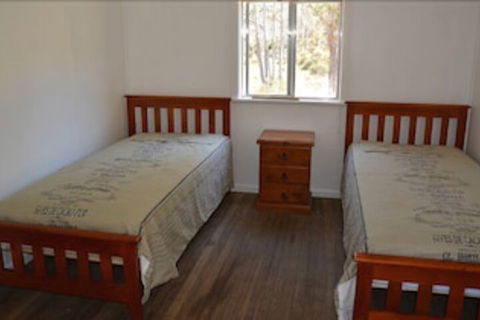 Four Bull Hut - Accommodation NT 2