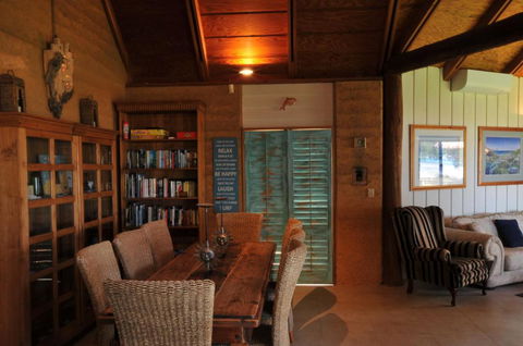 Beach House Dunsborough - Accommodation NT 6