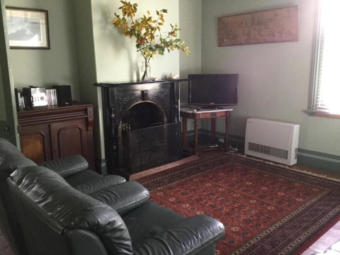 Albion Cottage - Accommodation NT 1