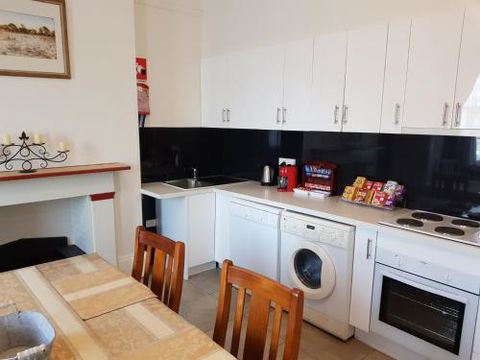 Blayney Post Office Bed & Breakfast - Accommodation NT 0