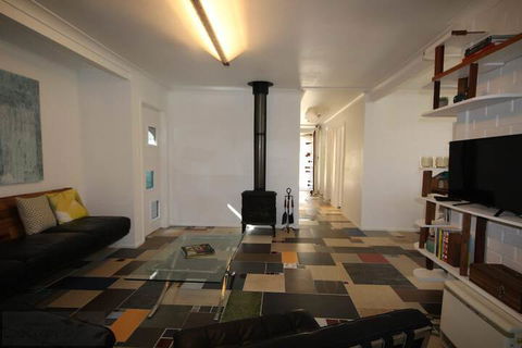 Up Cycle House Blackheath - Accommodation NT 7