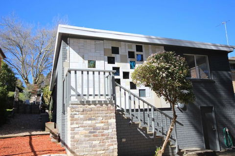 Up Cycle House Blackheath - Accommodation NT 1