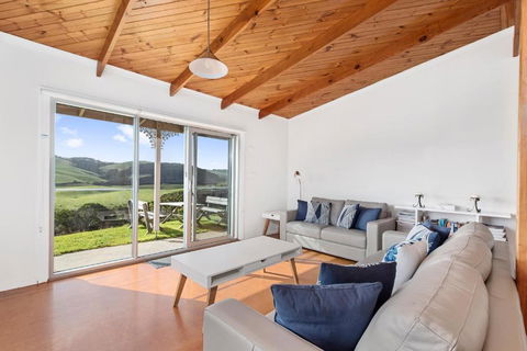 Glen Tara Cottage - NT Tourism 5