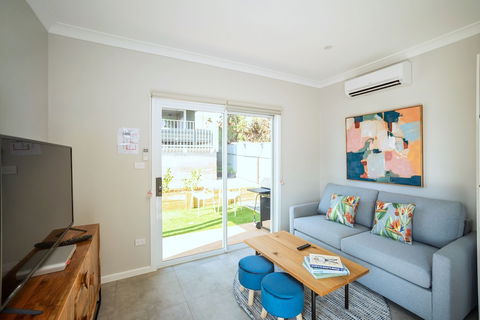 Kirsten Accommodation Parkes - Accommodation NT 6