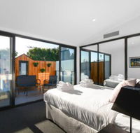 Boutique Stays County Down Port Melbourne - Accommodation NT