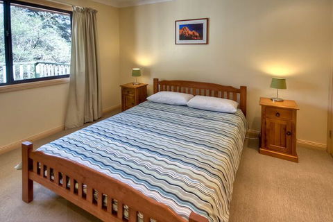 Camelot Cottage - Accommodation NT 7