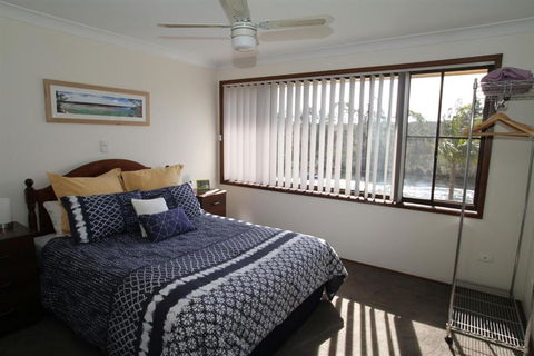 The Oasis On Jacobs Drive - NT Tourism 1