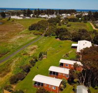 Pelican Waters Holiday Park - Accommodation NT