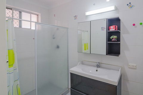 Cosy Murdoch Home - NT Tourism 5