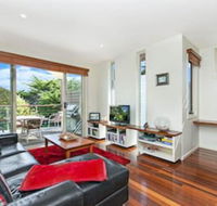 CASTWOOD VILLA No. 1 - Accommodation NT