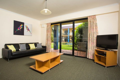 By The Sea 3 - Accommodation NT 3