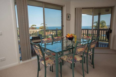 'Carnook House' Tura Beach - Accommodation NT 2