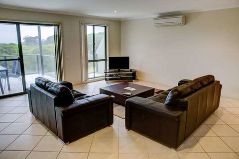 Sunrise Tura Beach - Accommodation NT 3