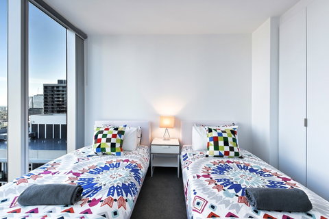 Southern Cross The Fifth Apartment - Accommodation NT 5