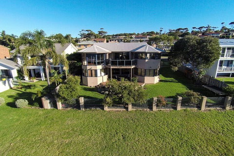 Tura Beach House On Pacific Way - Accommodation NT 2