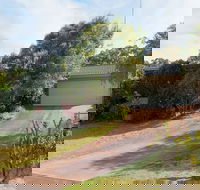 Wildflowers at Fingal Bay - Accommodation NT