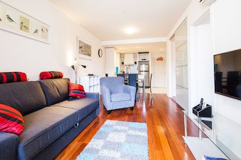 WESLEY, 2BDR Carlton Apartment - Accommodation NT 1