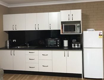 Eemnes Park Estate - Accommodation NT 1