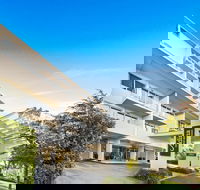 Adina Serviced Apartments Canberra Dickson - NT Tourism