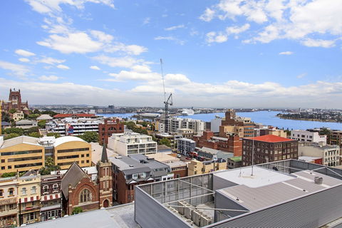 Astra Apartments Newcastle East - NT Tourism 6
