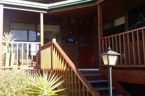 High On Penguin - Accommodation NT 2