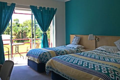 Pacific Garden Hotel - NT Tourism 0