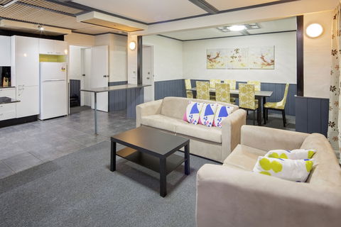 Kirwan 39 - Accommodation NT 1