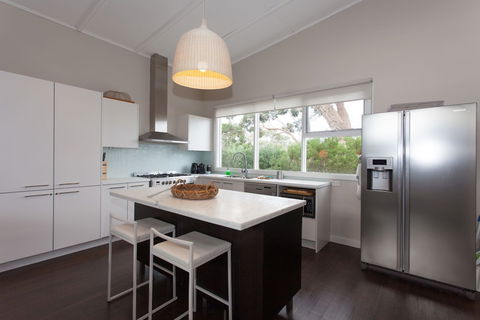 Madeleine Street - Accommodation NT 2
