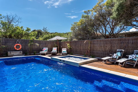 Front Beach House - Accommodation NT 1