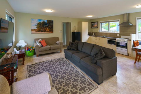 Adventure Bay Holiday Home - NT Tourism 2